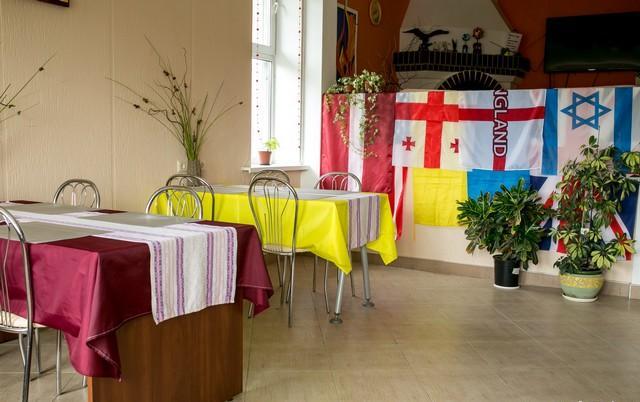Hostel Geo Gomel Bagian luar foto